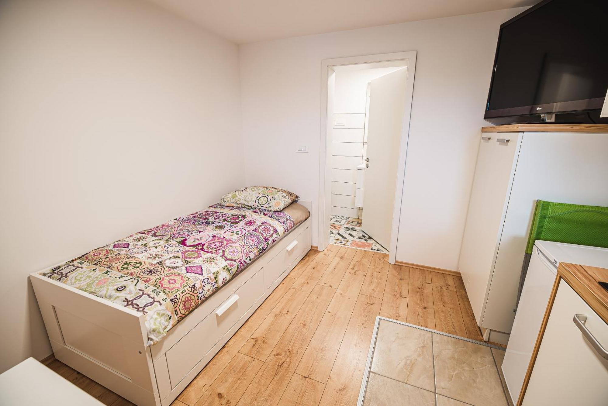 Rozalija Apartament *